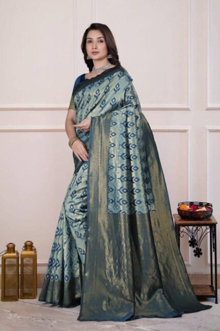 Kanjivaram Saree Women's Woven Jacquard Saree with Rich Copper Zari Pallu & Butti Blouse